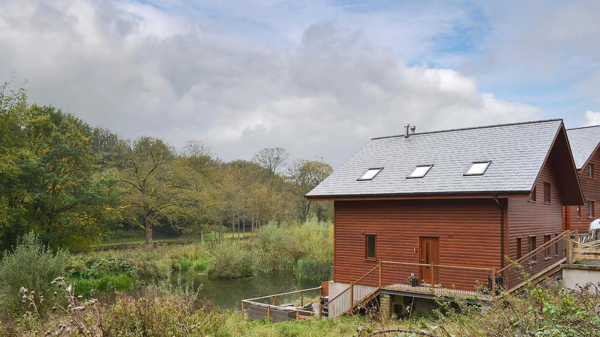 Holiday home Waterside Lodge Thirteen - Uk11853 Southowram