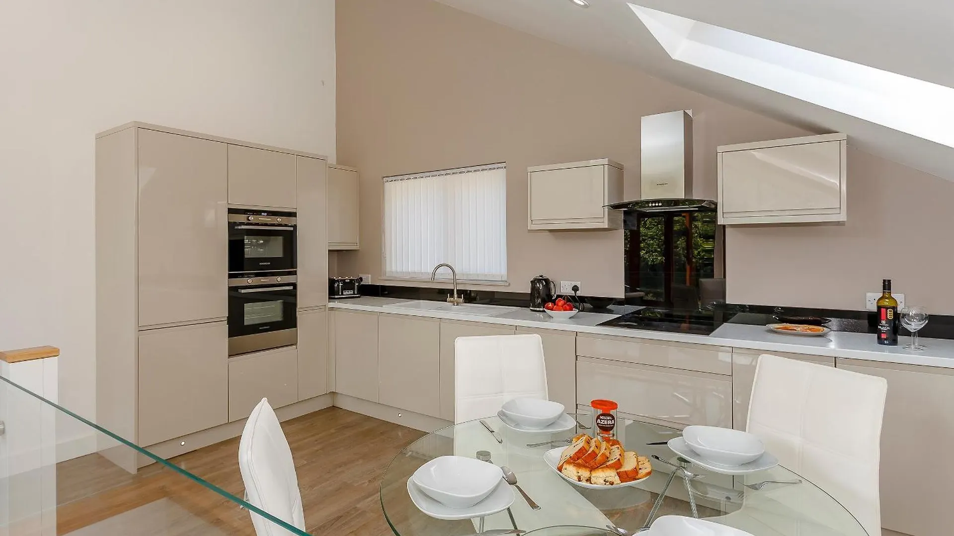 Holiday home Waterside Lodge Thirteen - Uk11853 Southowram