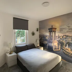  Apartment Maria- Bright And Modern Center . United Kingdom